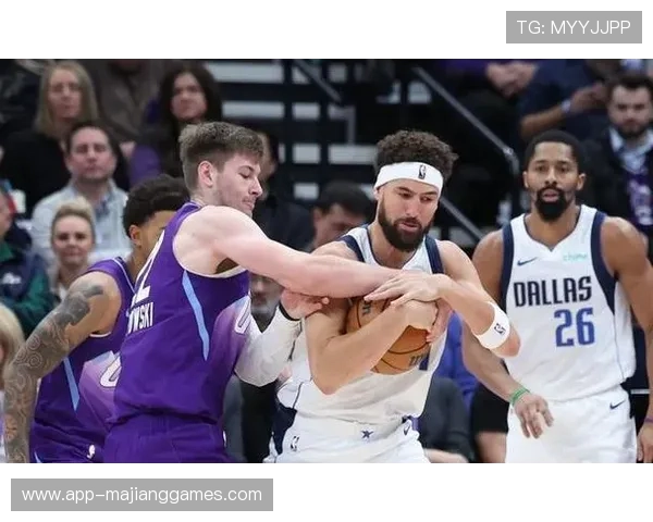 爵士6人上双胜独行侠，东契奇三双难救主