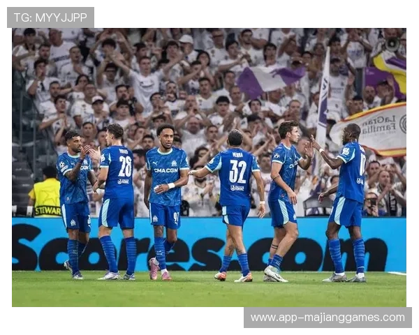 西汉姆1-2诺丁汉森林，保级形势雪上加霜